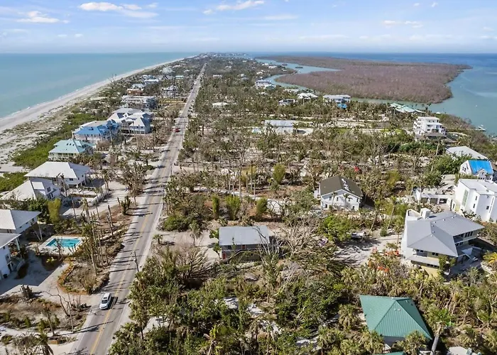 Captiva Beach Bungalow On Turner Beach