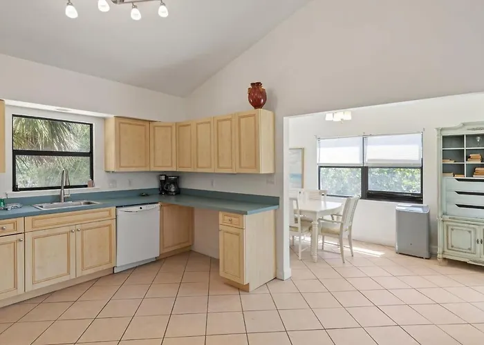 Captiva Beach Bungalow On Turner Beach