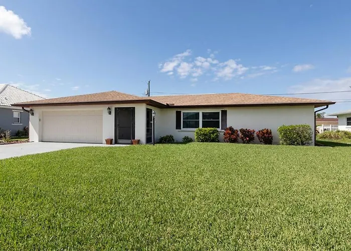 New Gem! Charming Vacation Home - Casa Y&V