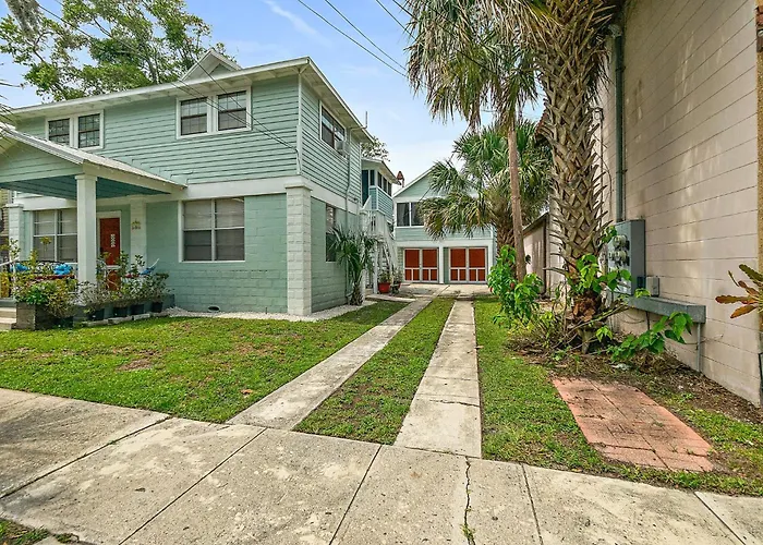 Casa Maria 3- Historic Charming Apt, Steps To Everything Downtown!