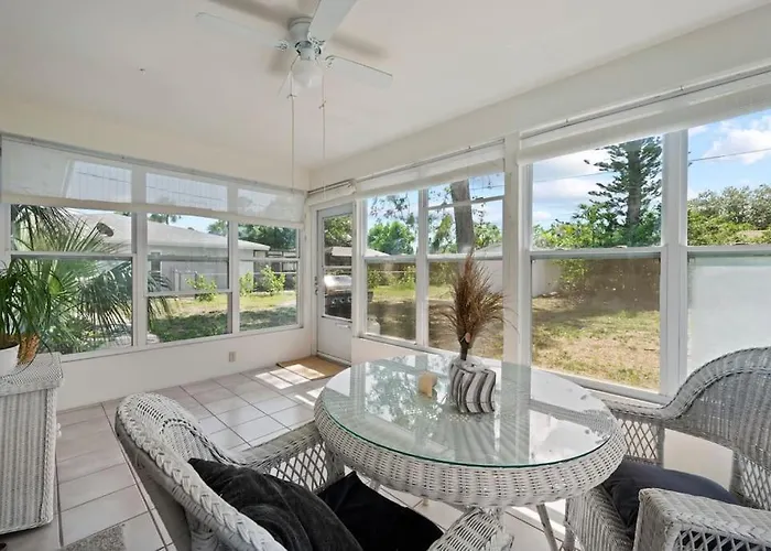 Brand New 2Bed In Bonita'S Heart With Superb Patio And Garden
