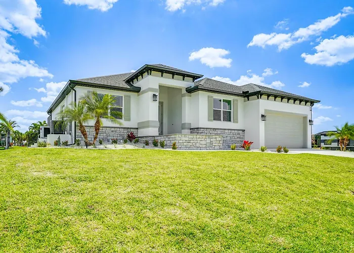 Punta Gorda Paradise: Pool & Outdoor Kitchen!