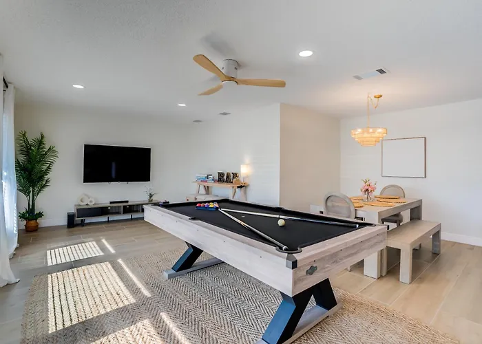 Cozy Clearwater Getaway Beach, Spa, And Luxury