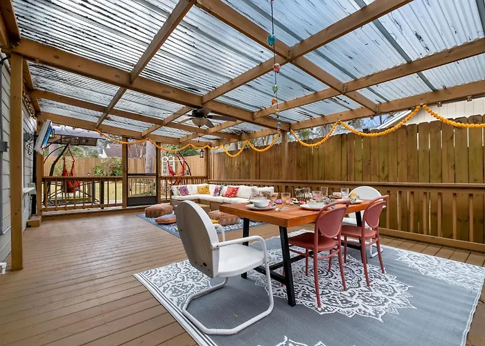 Boho Indian Oasis: 3Bd - Pool - Tranquil Retreat
