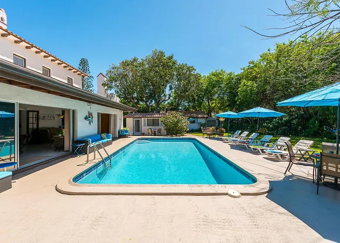 Birds Of Paradise - Historic Spanish Estate