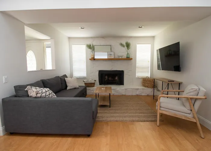 Game Room, Near Navy Base, Hannah Park And Beach!