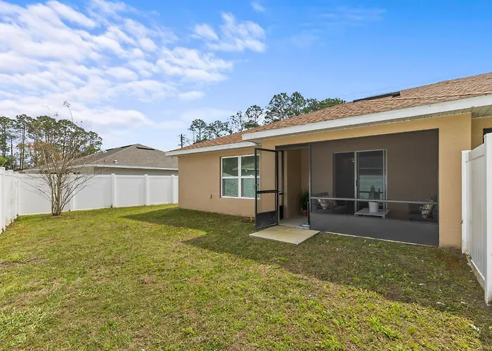 Beach House King Bed Pet Friendly! Fast Wi-Fi Netflix Garage
