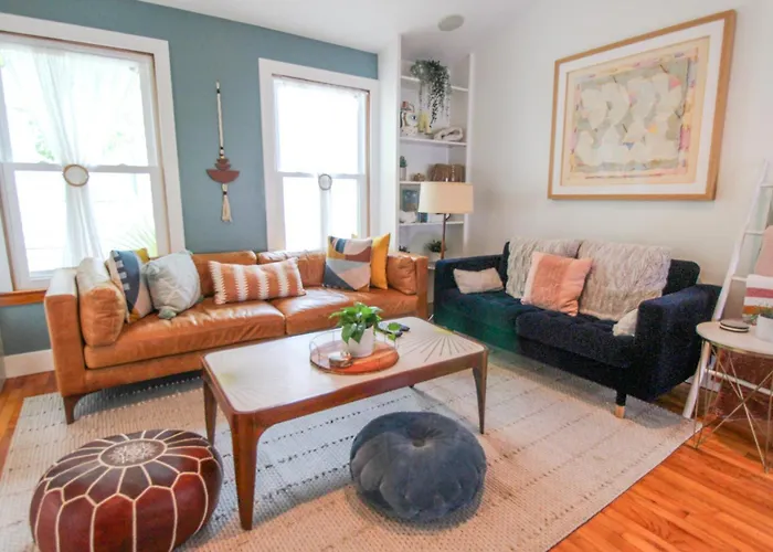 Luxurious Bohemian Bungalow In Lincolnville - Mins From Downtown!
