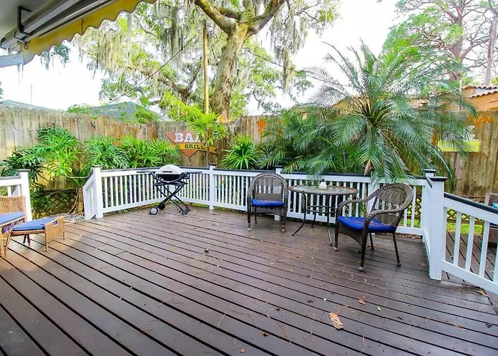 The Mini Moody - Luxurious Home Recently Renovated Close To Beach & Downtown