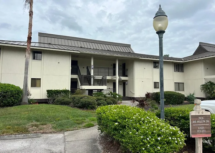 Golfview Executive Suite Near Tampa