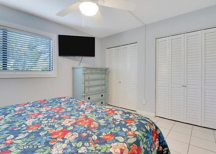 Sailfish Suites 3 - Waterfront