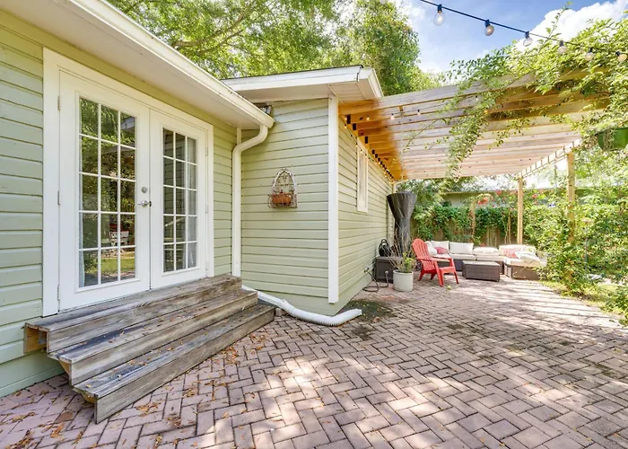 Walk To Historic District! Mt Dora Cottage