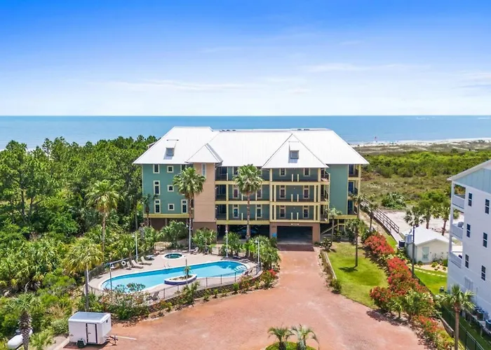Gulf-Front Cape San Blas Condo Balcony, Pool & Beach Access