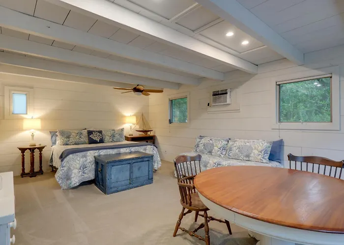 'Nantucket Cottage' W/ Fishing Dock + Sunsets