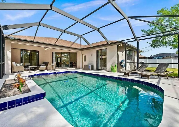 Cozy 3Br Gulf Coast House With Heated Pool