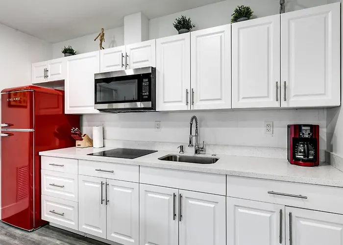North Miami Beach Suite