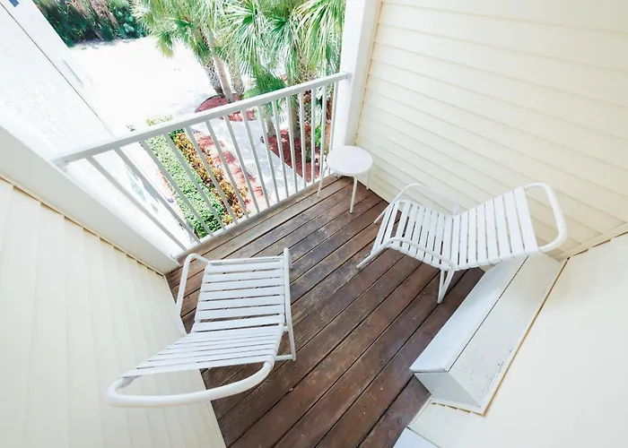 The Sea Spray Resort