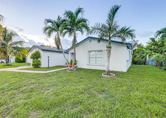Boca Raton Home: Outdoor Kitchen, By Golf Courses