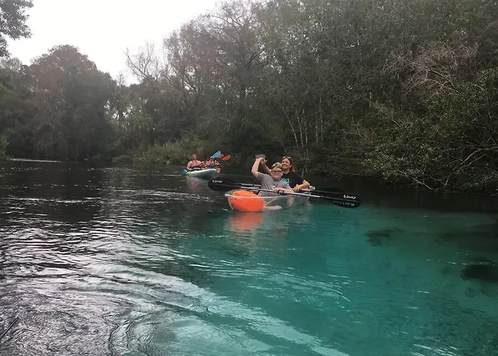 The Chuby Mermaid - Weeki Wachee River Access Waterfront With Paddlecraft