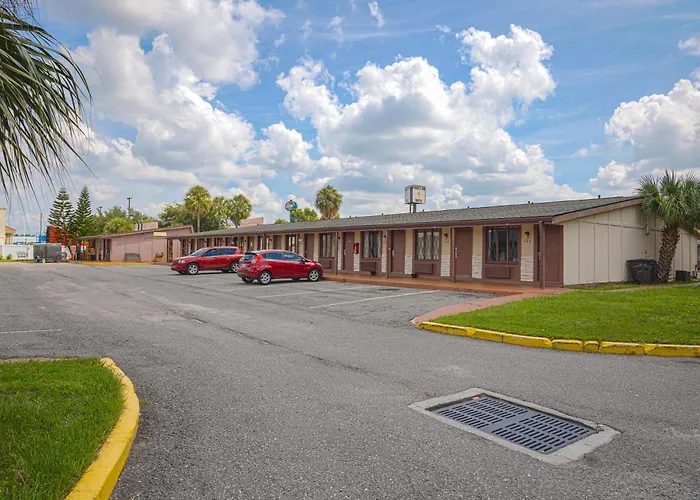 Liberty Inn And Suites Orlando - Kissimmee Near Disney World