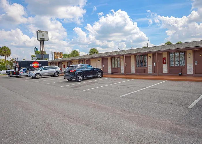 Liberty Inn And Suites Orlando - Kissimmee Near Disney World