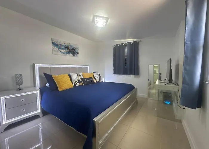 Relaxing Studio Getaway W Bbq, Patio And Parking