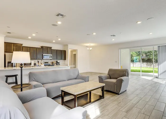 Explore Parks And Preserves! Spacious St Lucie Home