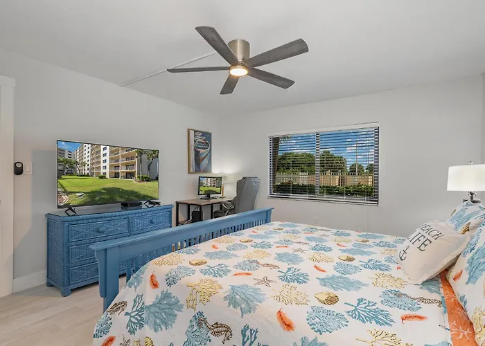 Canaveral Towers Resort-Beach, Surf, Rocket Launches