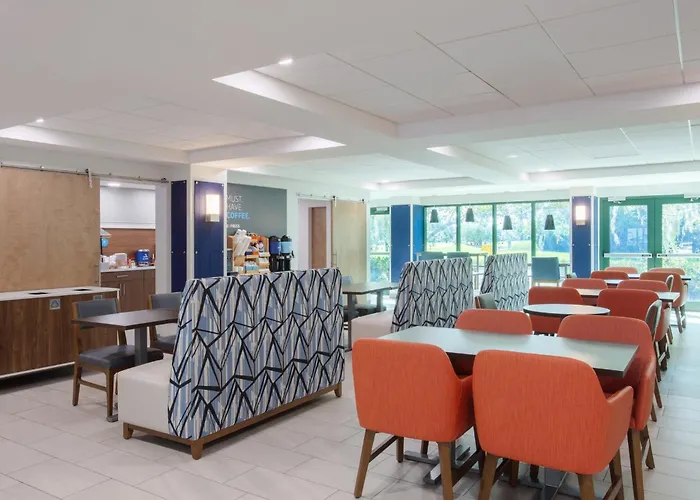 Holiday Inn Express & Suites Bradenton East-Lakewood Ranch By Ihg