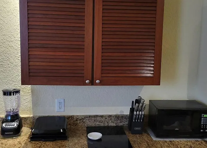 European Style 5 Condo