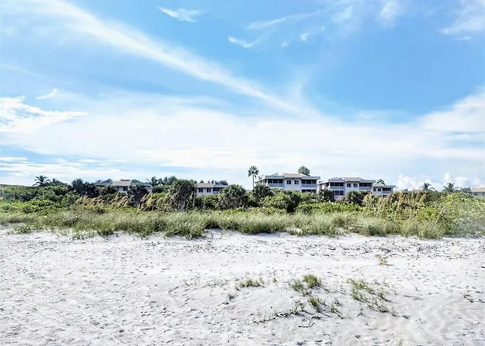 Shell Island Beach Club 6A Exquisite Beachfront Residence Steps From Lighthouse Beach
