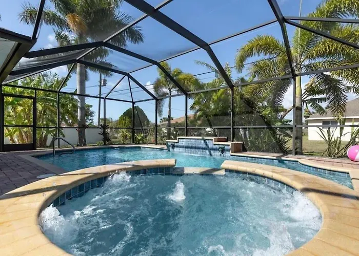 Tranquil Palms Heated Pool Spa Outdoor Tv & More
