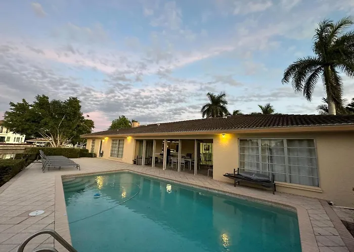 Villa Marco Island