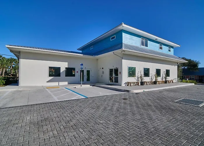 - Sunset Beach Loft -