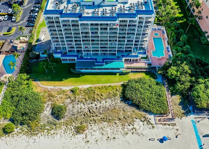 Breathtaking Sunsets @ This Beachfront Beauty, On-Site Restaurant/Tiki Bar