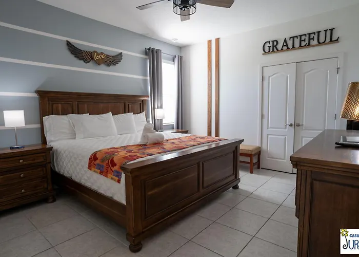 Deluxe Themed Private Rooms - Ensuite Bath & Pool Access By Casa Da Jura