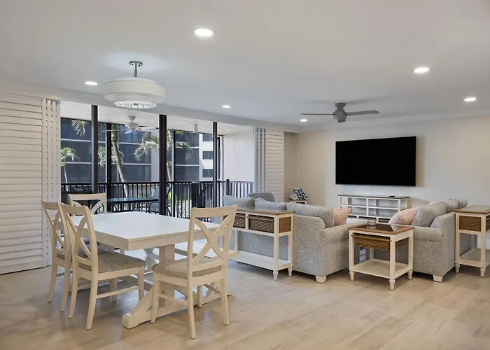 Sundial N203 - Stunning Residence With Den And Private Cabana Pool Open