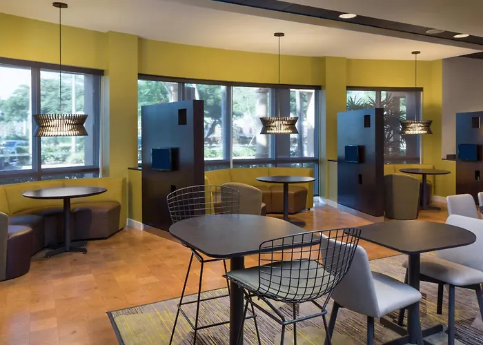 Courtyard By Marriott Miami West/Fl Turnpike