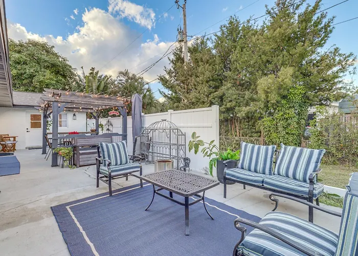 6 Mi To Shore: Vero Beach Family Home