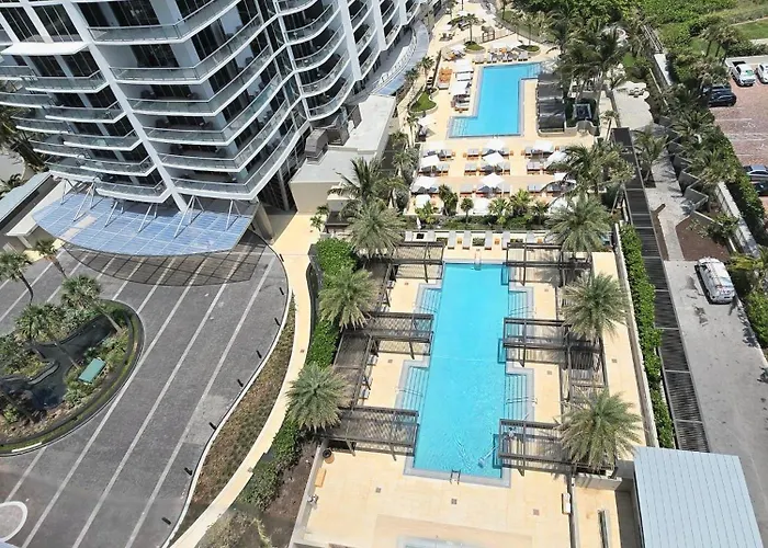 Ocean Views, Your Oasis Awaits