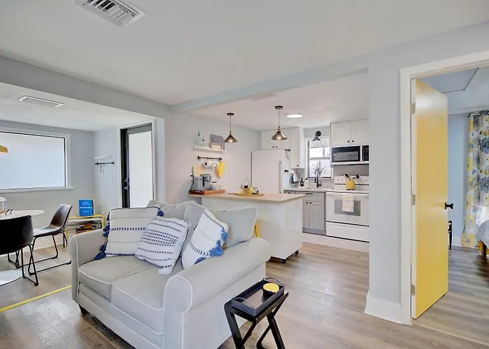 Chic Retreat