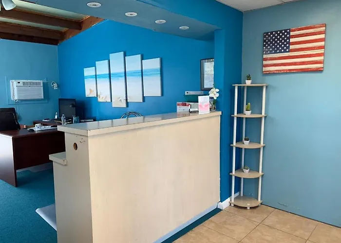 Sebastian Gardens Inn & Suites