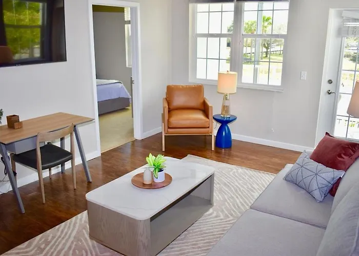 Landing Modern Apartment With Amazing Amenities