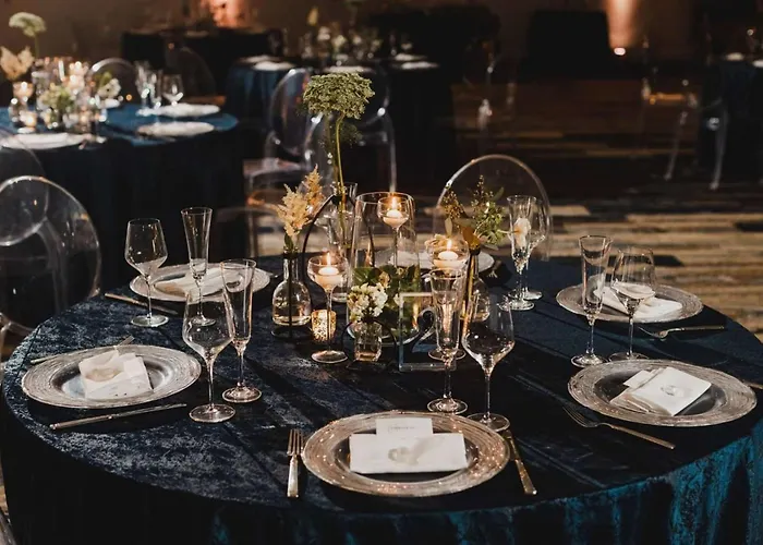 Thesis Hotel Miami Coral Gables, Curio Collection By Hilton