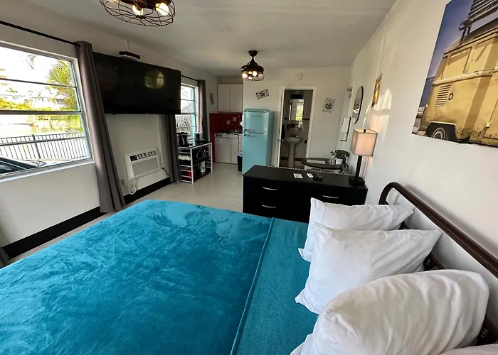 Sea Jay Motel And Marina (Adults Only)