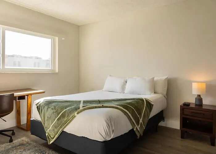 1Br With Kitchen Eastern Shores Near Sunny Isles