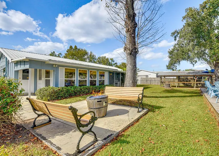 Riverside Retreat W/ Boat Dock In Sunny Astor!