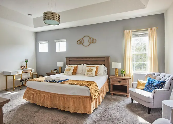 Spacious 6Br Villa With King Beds, Pool & Spa