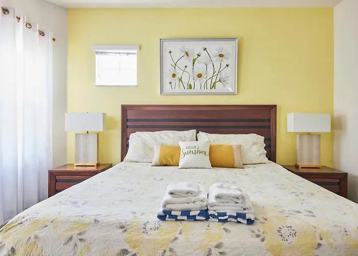 Spacious 6Br Villa With King Beds, Pool & Spa