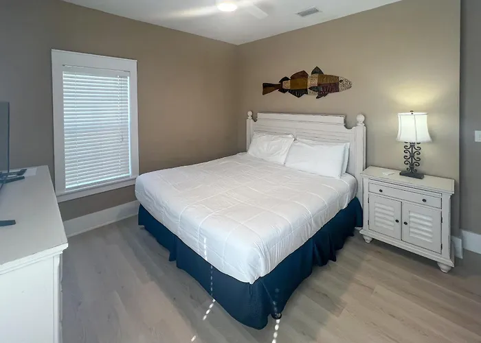 Barefoot Cottages #B24